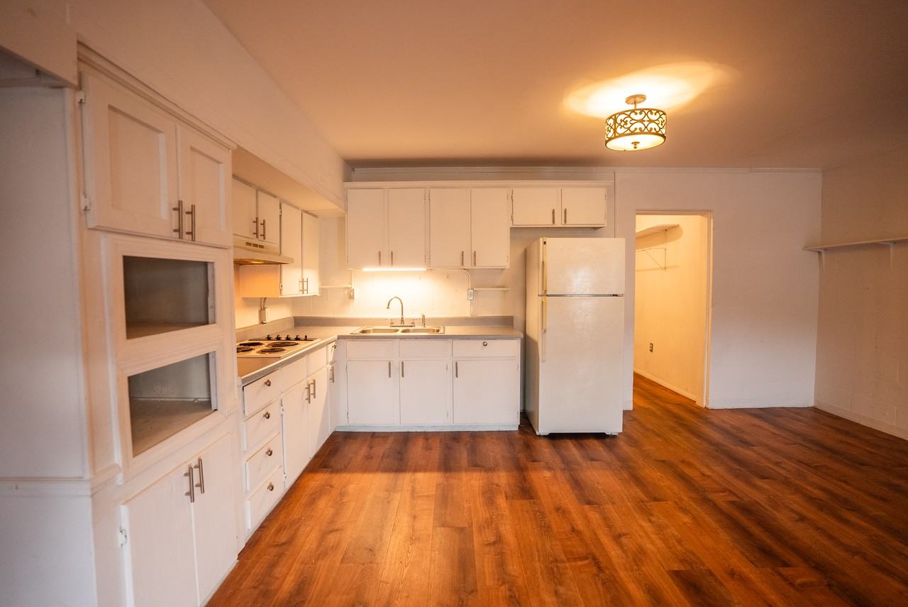 116 N 2nd St #C - Photo 6 of 24