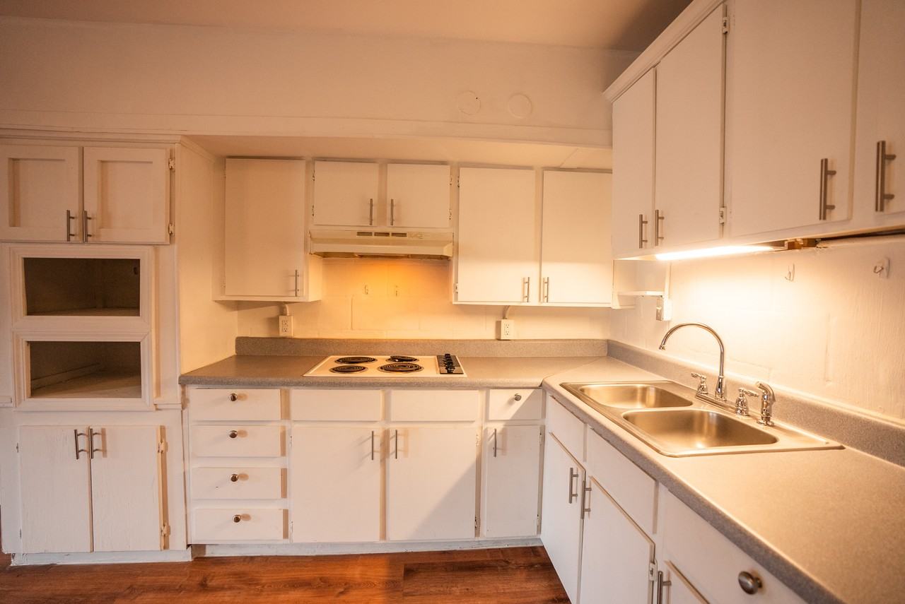 116 N 2nd St #C - Photo 7 of 24