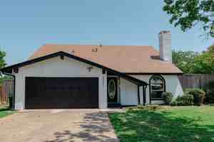 featured image of 2027 Lucerne Circle #NA