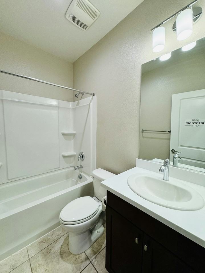 4285 Trolan Lane - Photo 7 of 27