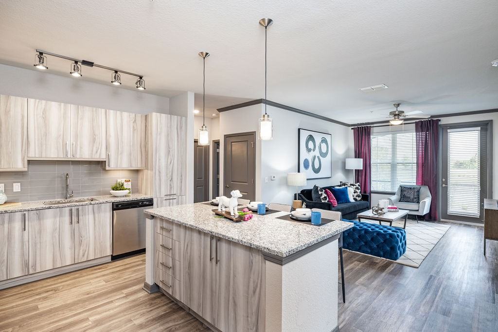 Sage on Palmer Ranch - Photo 4 of 50