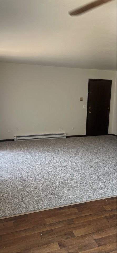 CENTENNIAL CT 4344-4346 - Photo 2 of 8