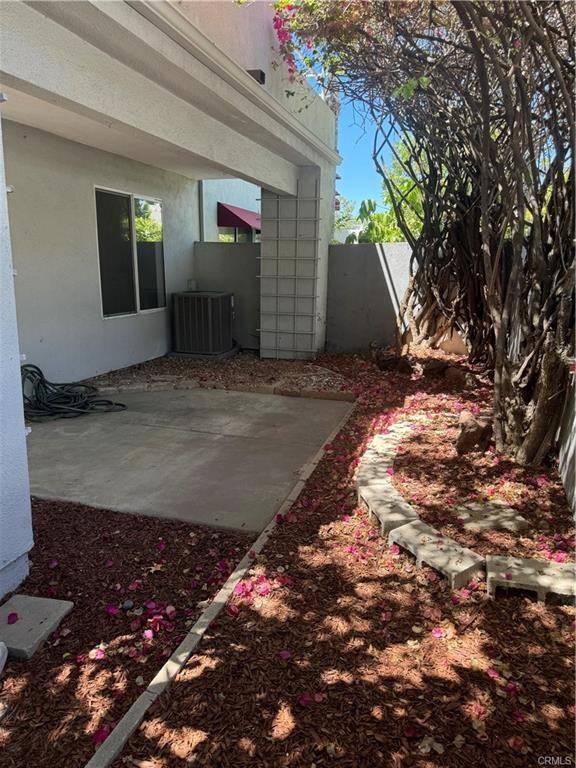 27756 Emerald #2 - Photo 3 of 8