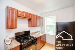 featured image of 1301 Ridgeland Ave #AE