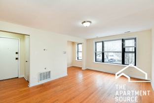 4811 W Warwick Ave #2E - Photo 1 of 1