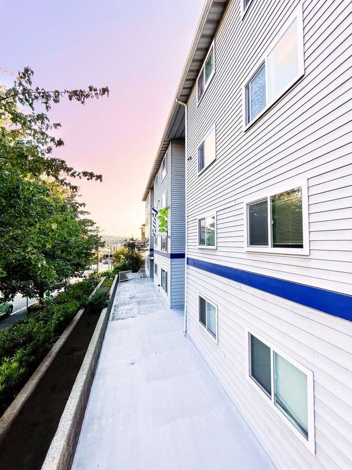 The Shannon Apartments - Photo 2 of 8