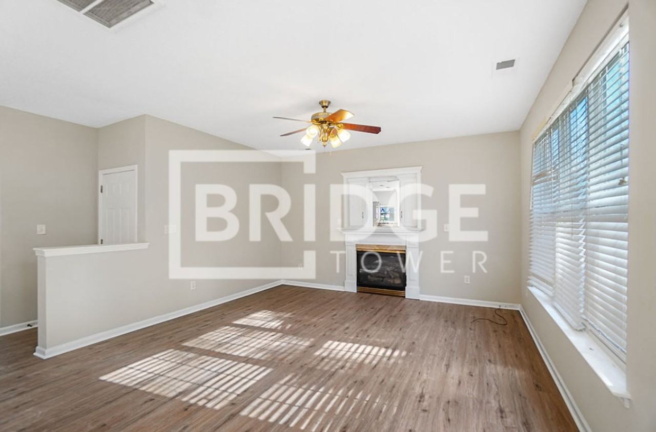 104 Hampshire Dr - Photo 4 of 23