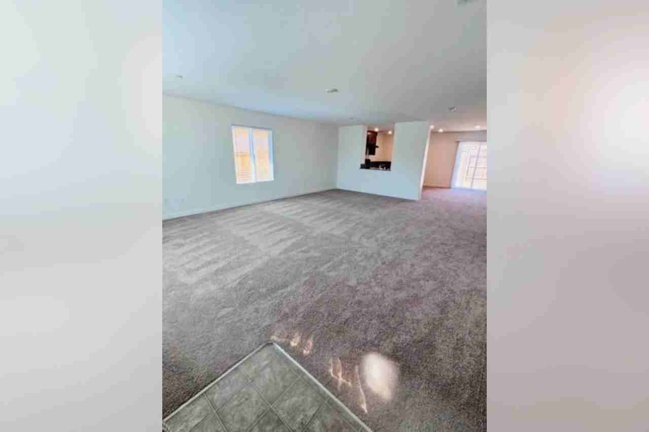 741 Dean Ct Merced CA 95341 - Photo 2 of 11