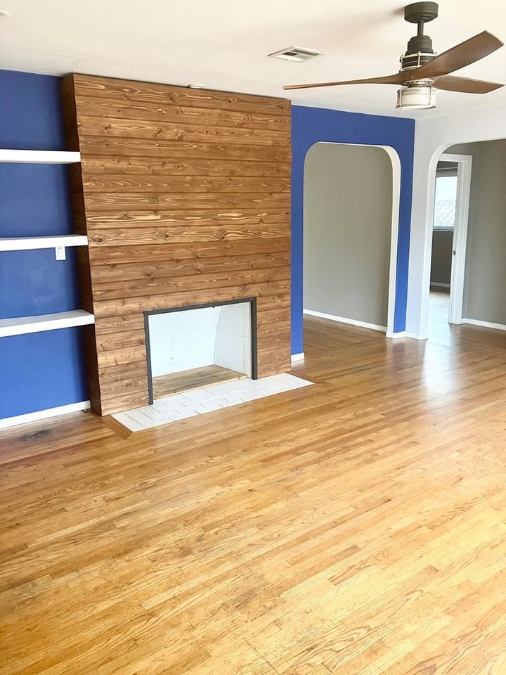 6124 Mary Lane Dr - Photo 2 of 10