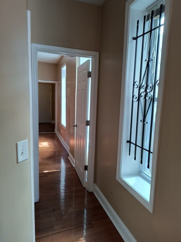 2242 N Lambert St #1 - Photo 4 of 11