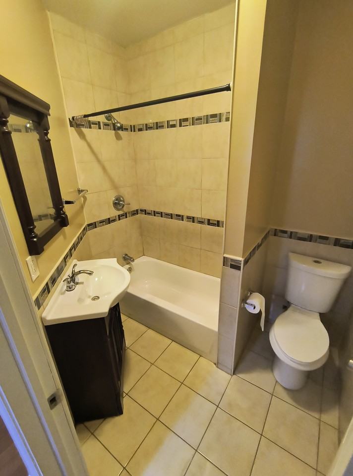 2242 N Lambert St #1 - Photo 7 of 11