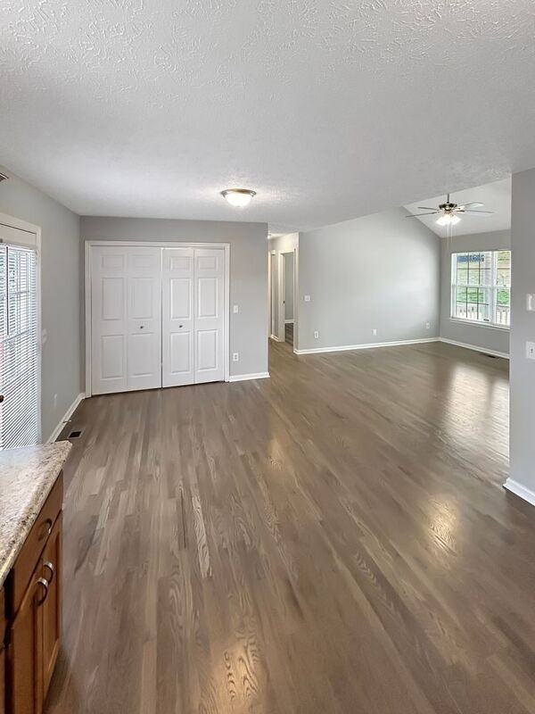 109 Elder Dr - Photo 3 of 14