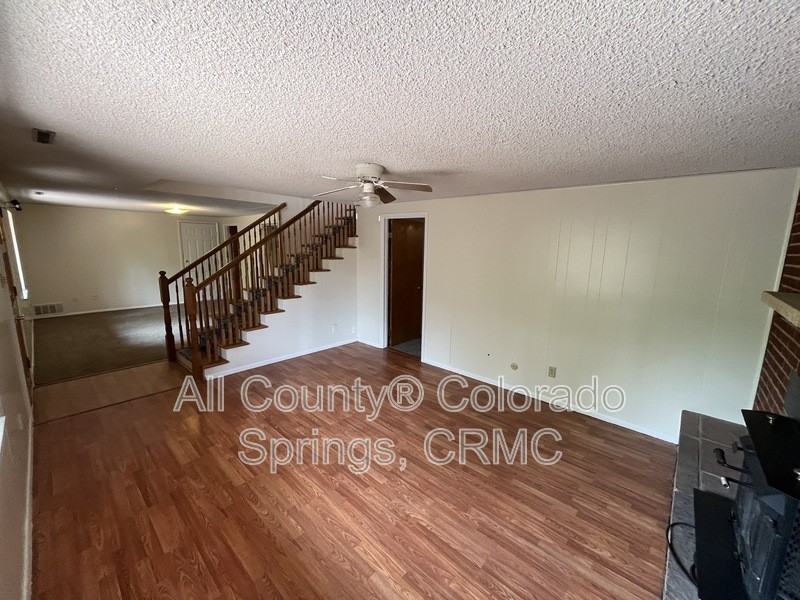 15080 Deby Dr - Photo 3 of 31