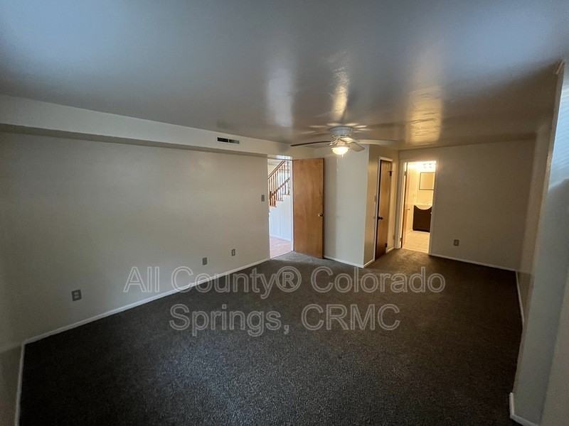 15080 Deby Dr - Photo 5 of 31