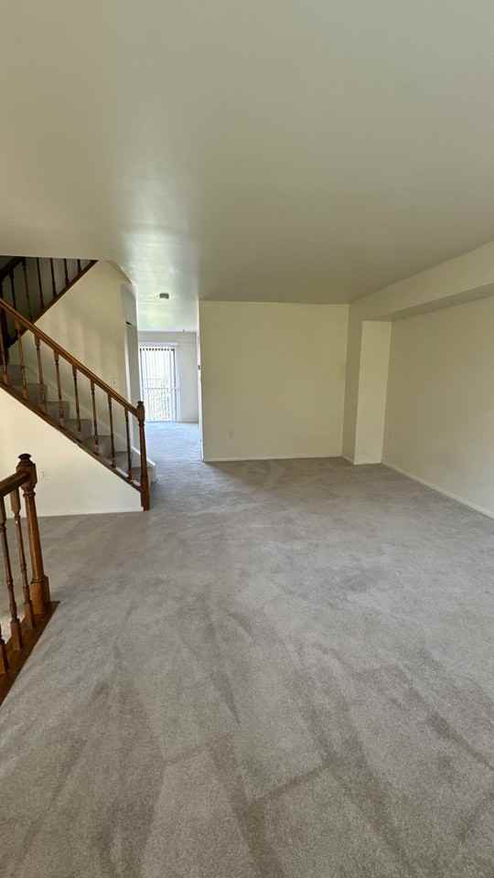 25 Heather Hill Rd - Photo 3 of 29