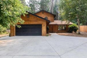 featured image of 230 S Washington Dr