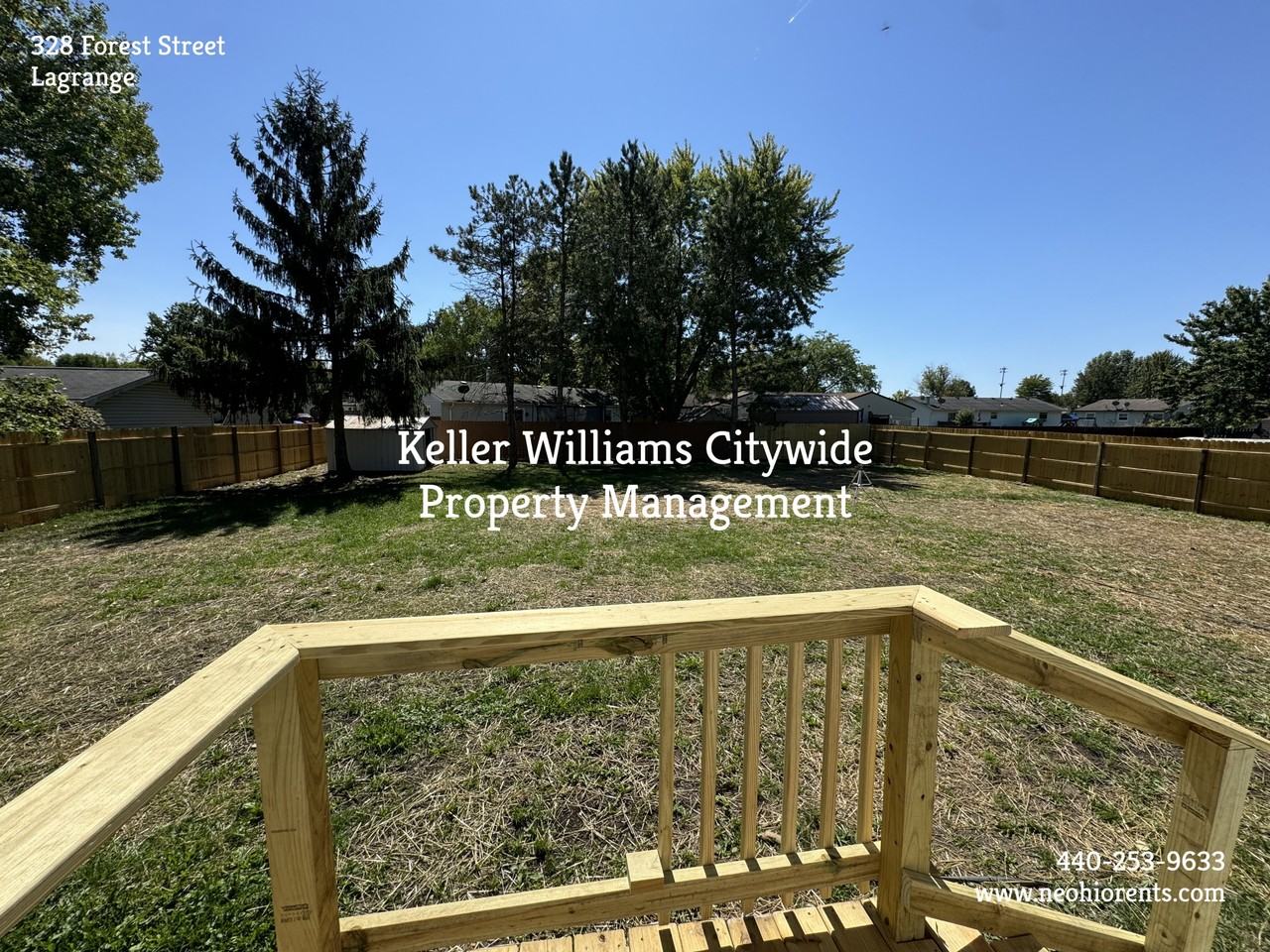 328 Forest St - Photo 2 of 32