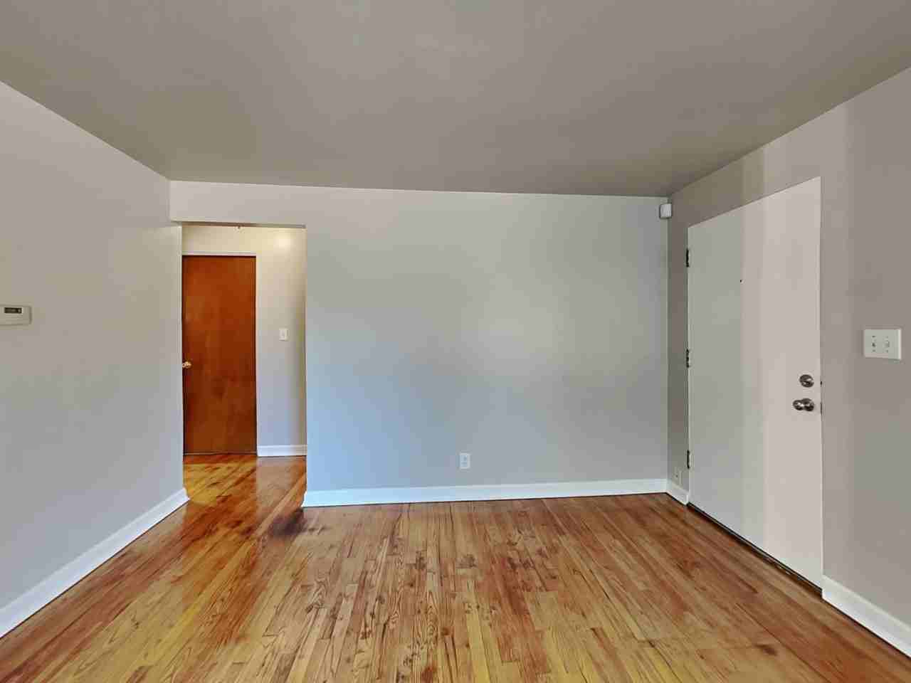 5922 N Ridgeview Pl - Photo 3 of 28
