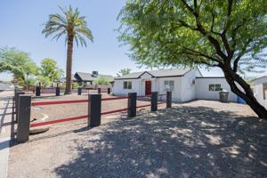 featured image of 2537 East Willetta Street