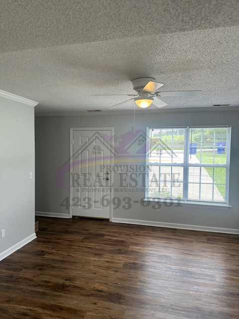 2861 Michigan Avenue Rd Ne - Photo 2 of 13