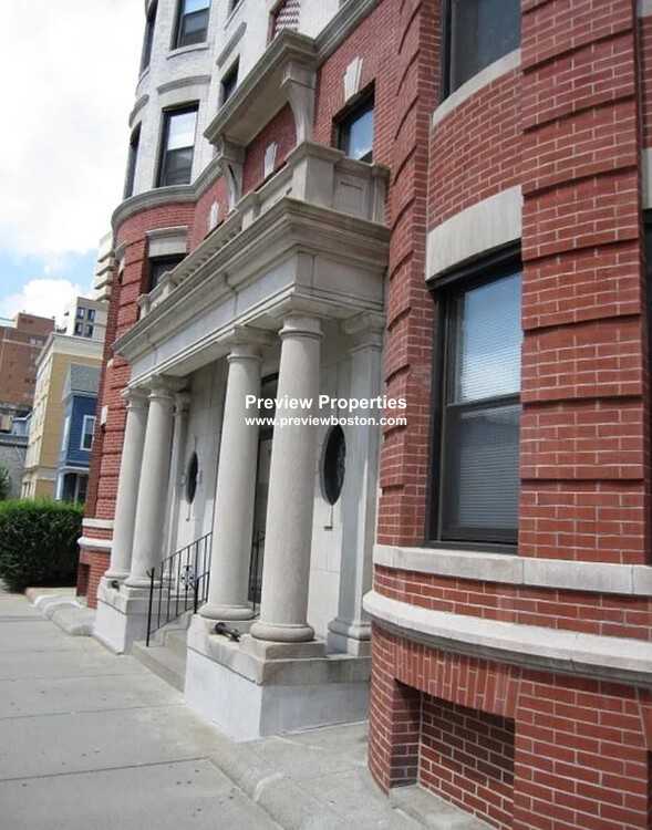 Massachusetts Ave #43P - Photo 4 of 6