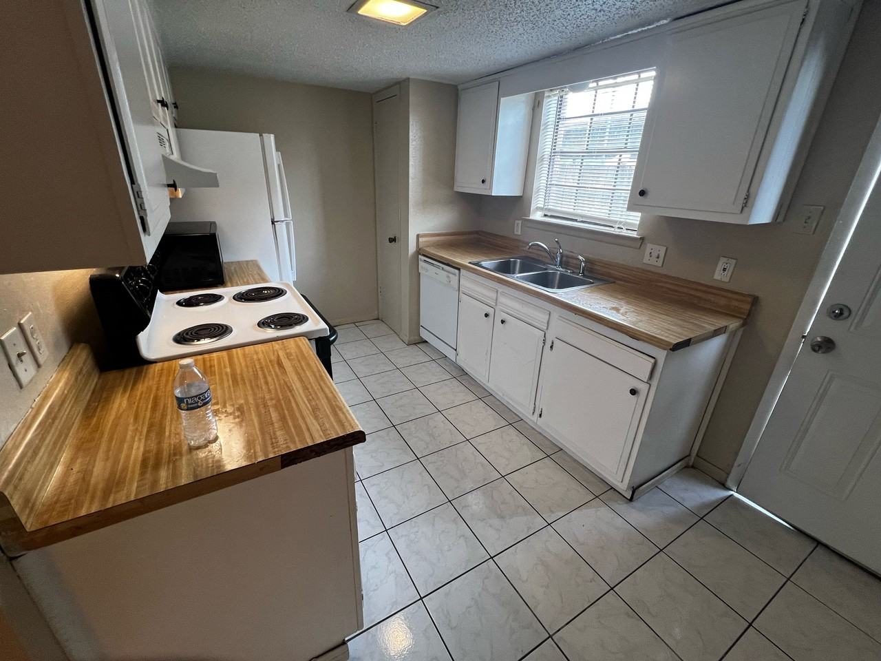 85 E Caldwood Dr #12 - Photo 2 of 11