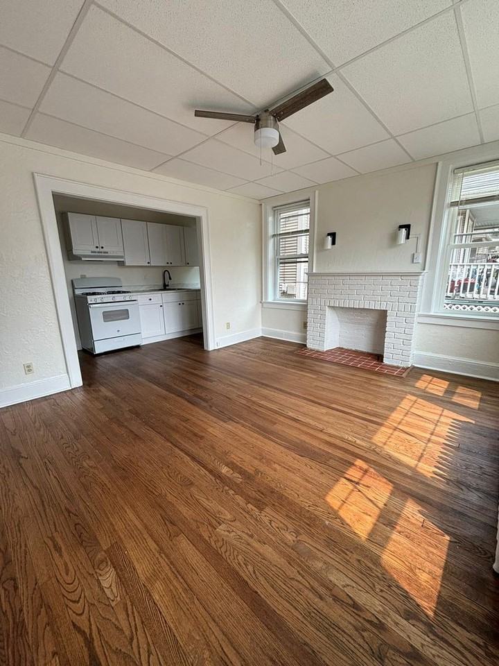 West Street Apartments - Photo 7 of 25