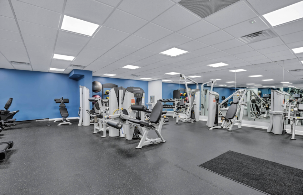 Westchester West Apartments - Photo 3 of 29