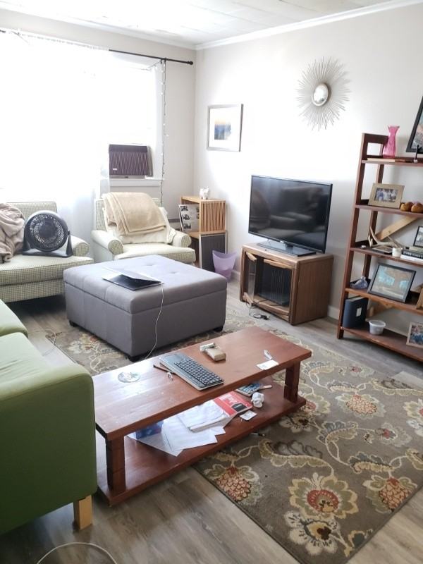 34 Wyllis Ave #3 - Photo 2 of 19