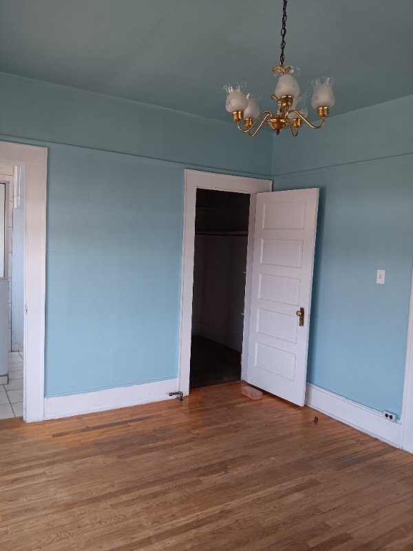 611 E California Ave - Photo 2 of 15