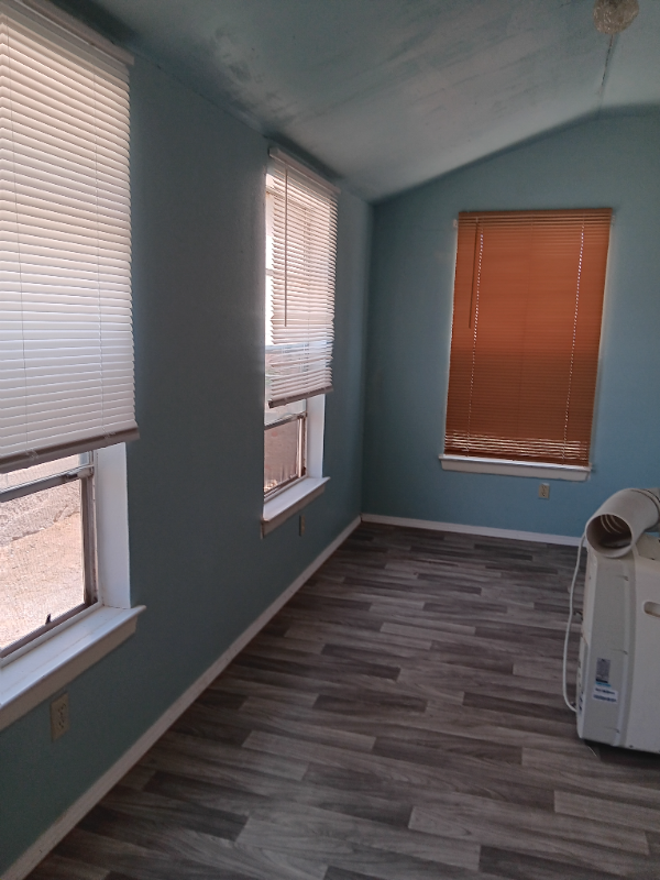 611 E California Ave - Photo 3 of 15