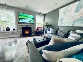 featured image of 5102 Willow Ln Nw #1