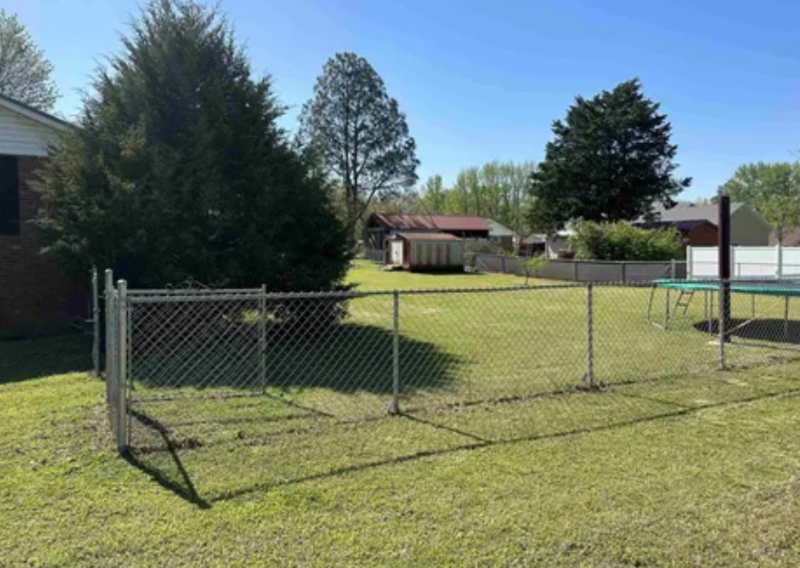 180 Paine Rd - Photo 3 of 10