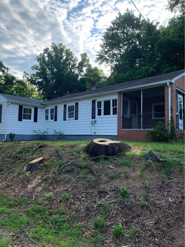 18337 Williams Rd - Photo 2 of 9