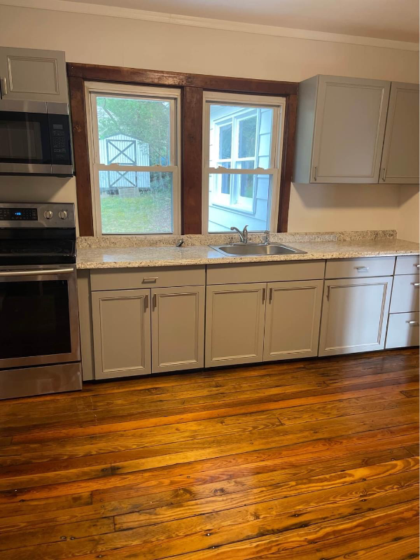 18337 Williams Rd - Photo 3 of 9