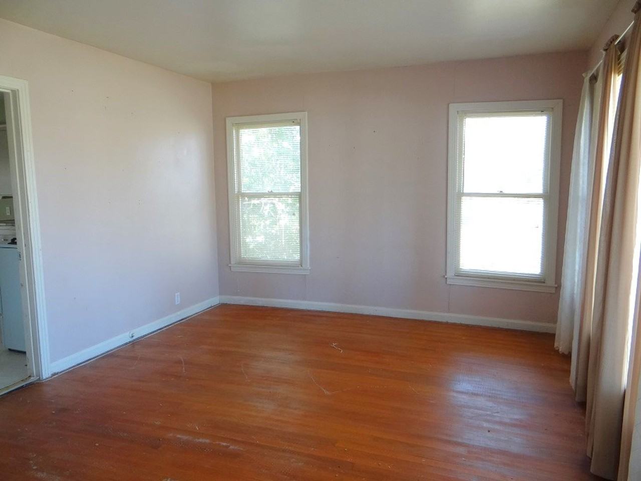 2649 1st Ave - Photo 2 of 9