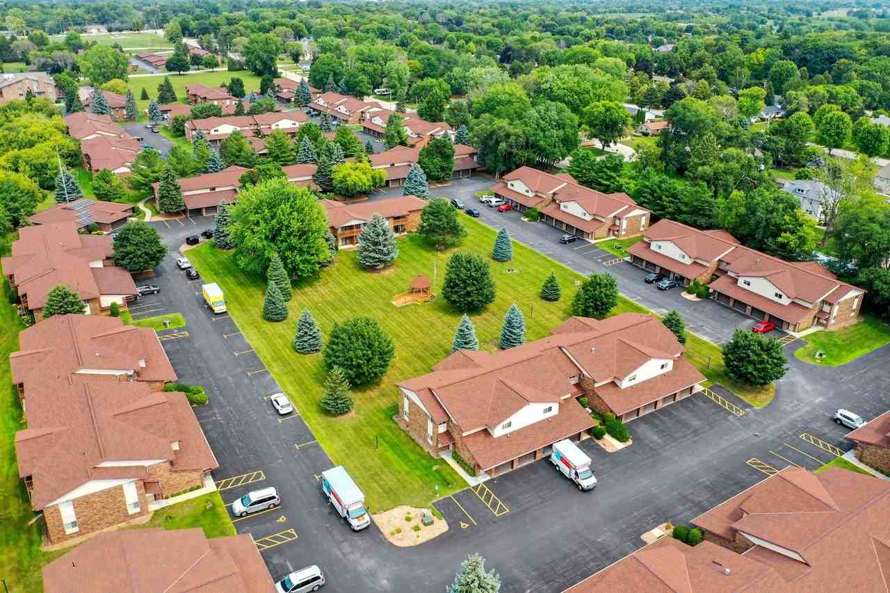 Brook Park Apartments - Photo 4 of 4