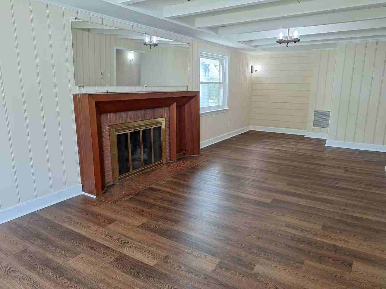 Completely remodeled - Photo 3 of 16