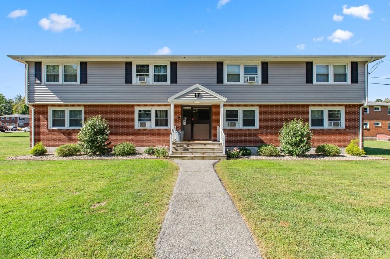 Manor Grove Apartments Groveland - Photo 5 of 37