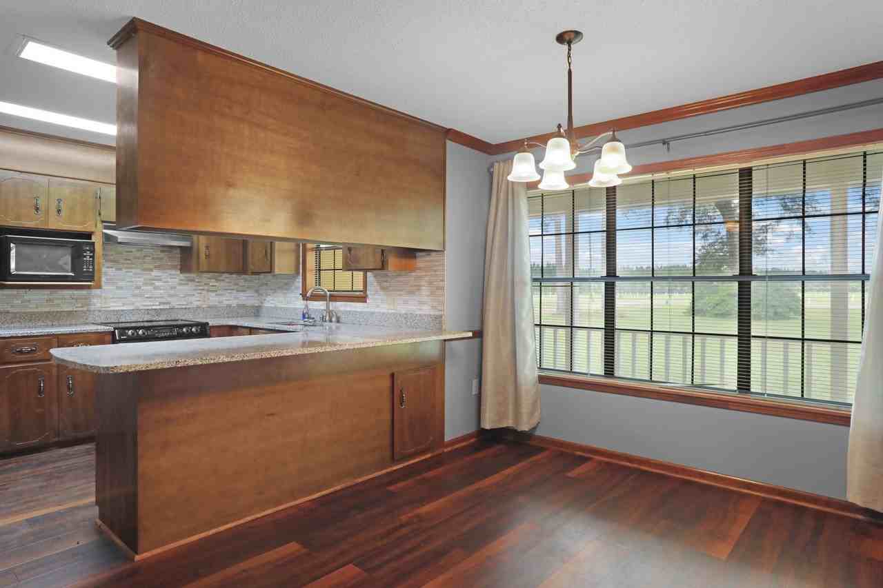 4832 Empire Rd - Photo 7 of 20
