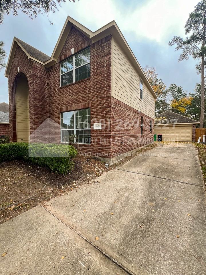 6411 Sparrows Glen Ln - Photo 2 of 9