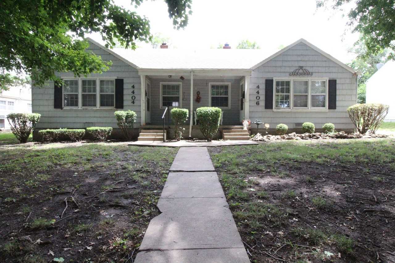 4404 South Lane Street