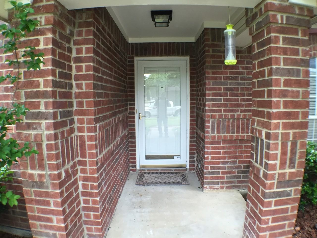 1834 Meadow Crest Dr - Photo 3 of 18