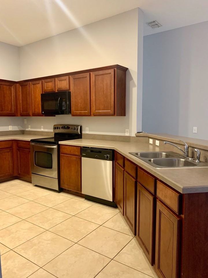 7131 Harmony Square Drive - Photo 7 of 16