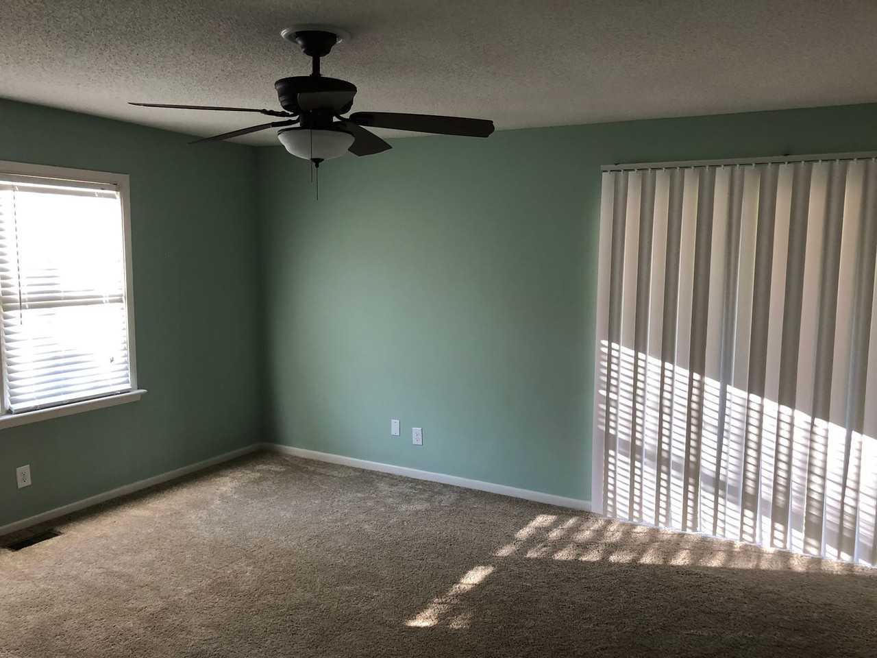 3942 Howell Dr - Photo 5 of 13