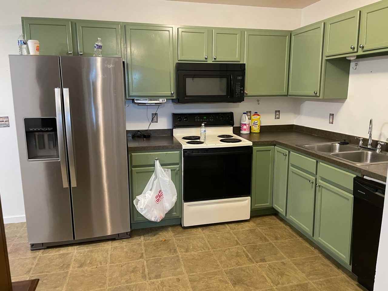 204 Red Cedar Ln - Photo 3 of 12