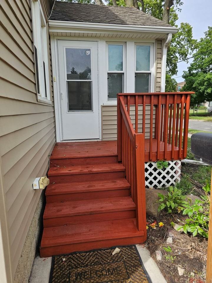 141 Hope Ave - Photo 3 of 15