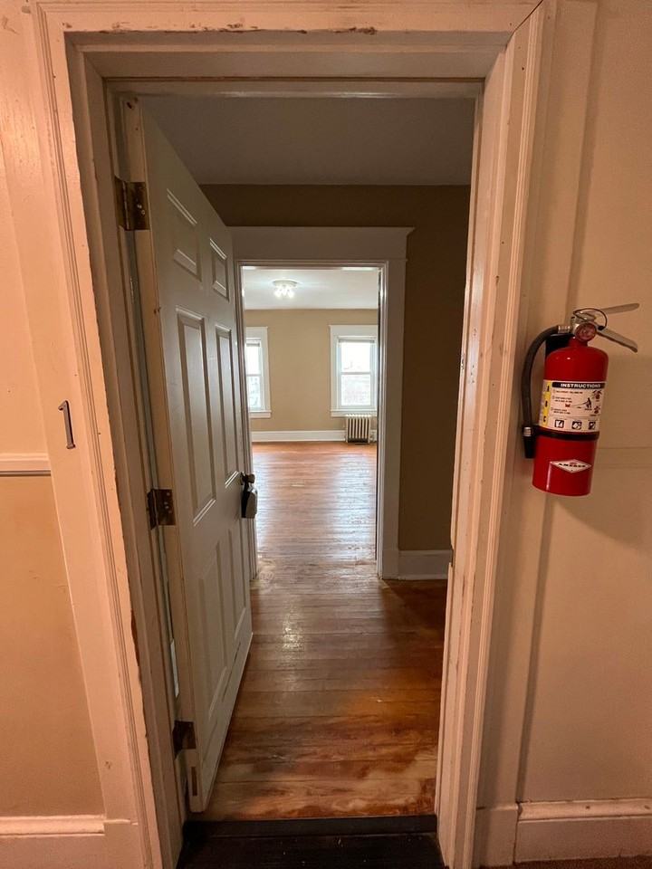 40 Commerce Street - Photo 3 of 15