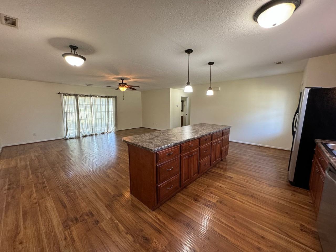 656 Morton Rd - Photo 6 of 20