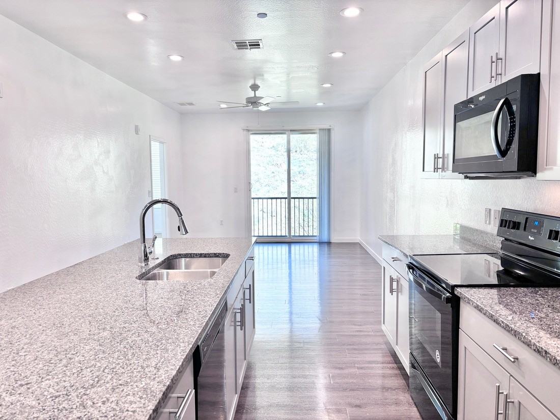 1500 West Thunderbird Road #103 - Photo 7 of 41